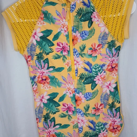 Art Class one piece swim suit - Picture 2 of 5